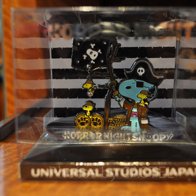 スヌーピー「SNOOPY HALLOWEEN」ピアス付きジュエリースタンド
