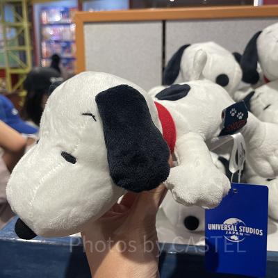 スヌーピーのぬいぐるみ