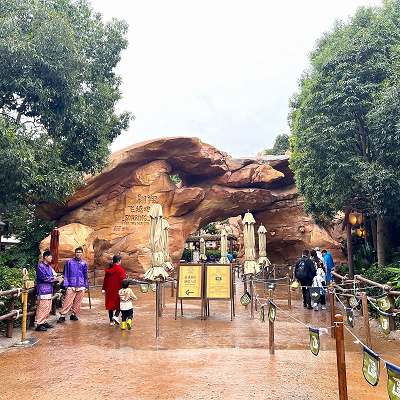 上海ディズニーランドのソアリン