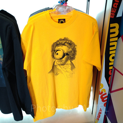 孤高の天才Tシャツ　イエロー