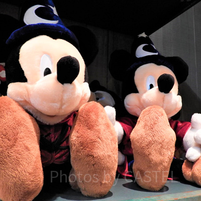 ソーサラーミッキーぬいぐるみ