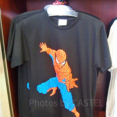 スパイダーマンタイポグラフィTシャツ