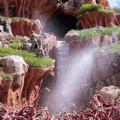 スプラッシュ・マウンテン“びしょ濡れMAX”