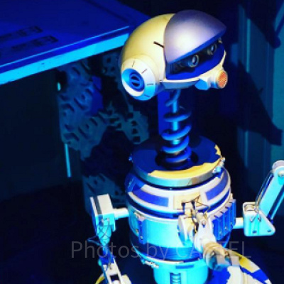 スターツアーズのドロイド