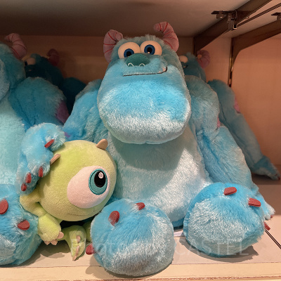 ぬいぐるみ（マイク＆サリー）