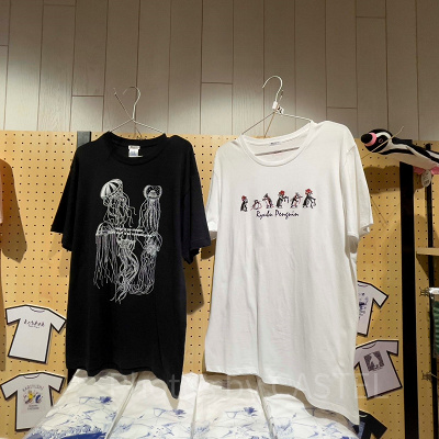 クラゲの柄や、ペンギン琉舞デザインのTシャツ