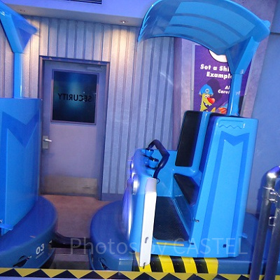 ライドに乗って、モンスターズ・インクを大冒険！