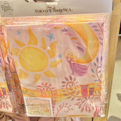 タペストリー(ファンタジースプリングスホテルグッズ)