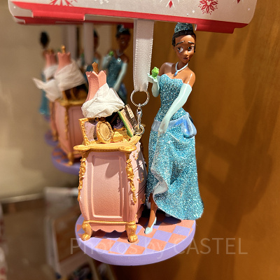 ディズニープリンセス　オーナメント　海外パーク限定　9個 ディズニー』クリスマスオーナメントくじが可愛すぎる