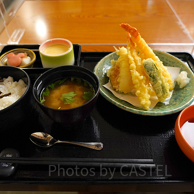 ディズニーランド食べ物；天麩羅膳