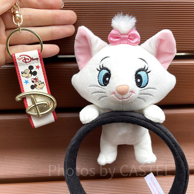 カチューシャホルダーは真ん中にぬいぐるみがついているタイプには使えません