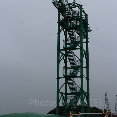 ジャンプ台の高さは21m