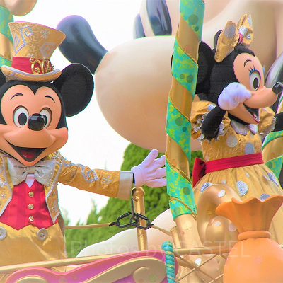 パレードはアトラクションがすくチャンス