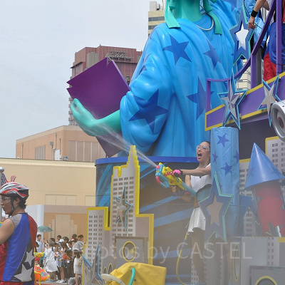 ウォーターサプライズパレードの水鉄砲は強力！