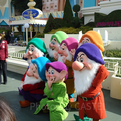 いつも一緒に七人だけど、実はもっと多いはずだった！？