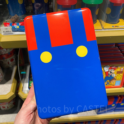 コスチュームカンクッキーの缶