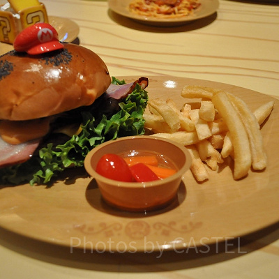 キノピオカフェ／マリオバーガー～ベーコン＆チーズ～