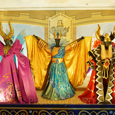 東京ディズニーリゾート アンコール! ザ・モーメンツ展：レジェンド・オブ・ミシカのコスチューム