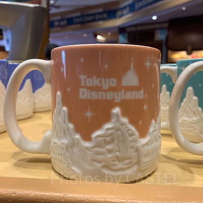 東京ディズニーランドデザインのマグカップ