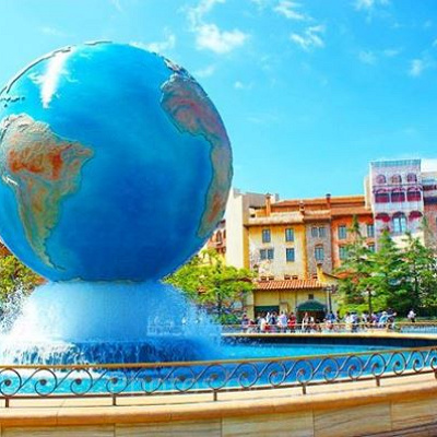 東京ディズニーシーのエントランス