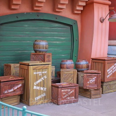 トゥーンタウンの木箱。音が鳴る仕掛けなのですが…