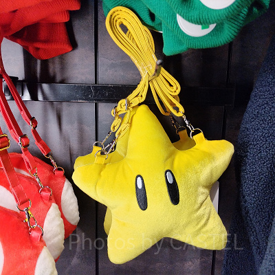 ユニバのマリオグッズ：スターのショルダーバッグ