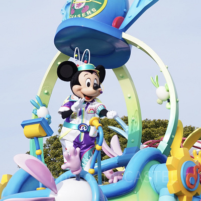 うさたま大脱走！のフロート②ミッキー