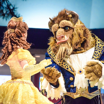 トゥモローランドテラスの店内の照明を利用して、明るい写真に！