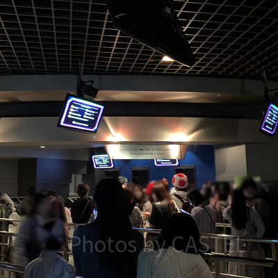USJ「名探偵コナン4-Dライブ・ショー～星空の宝石～」：建物内待ち列