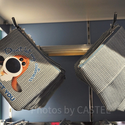 USJペット2グッズ：仔犬のポーチ