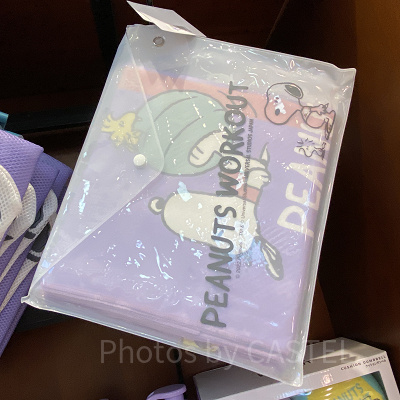 USJスヌーピーグッズ/ヨガタオル/「PEANUTS WORKOUT」