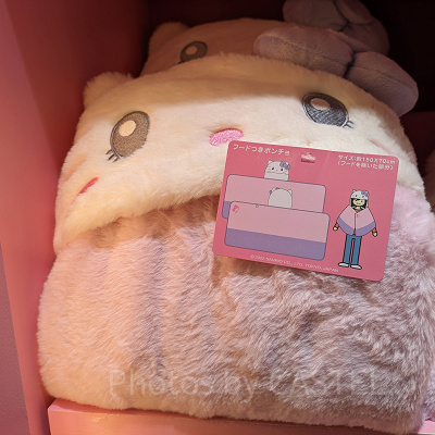 USJ冬グッズ/キティのフード付きポンチョ