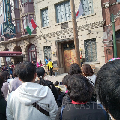 USJのワールド・ストリート・フェスティバル「イースト・ミーツ・ウエスト・カルテット」