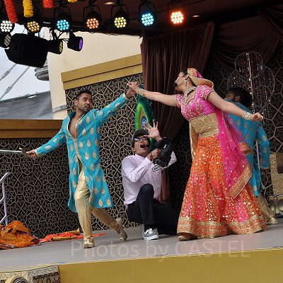 USJのワールド・ストリート・フェスティバル「セサミストリート・ボリウッド」