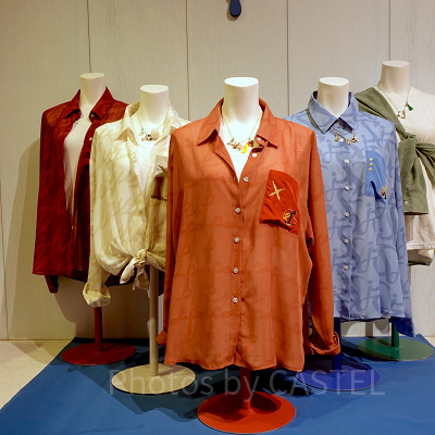  USJ×ワンピースコラボグッズ：麦わらの一味レディスシャツ