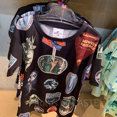 USJ2025/ジュラックワールドの総柄シャツ