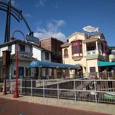 会場はロンバーズ・ランディング