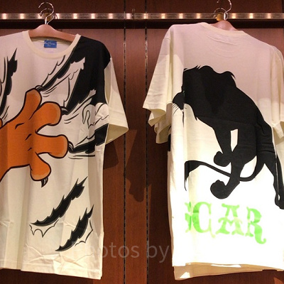 映画『ライオンキング』のヴィランズ、スカーのTシャツ