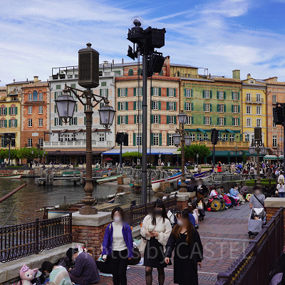 2022年10月8日(土)のショー待ち：メディテレーニアンハーバー前（11時頃）