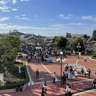 待機列の待ち時間と混雑状況