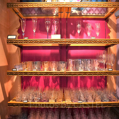 ディズニーのペアグッズは名入れグラスもおすすめ