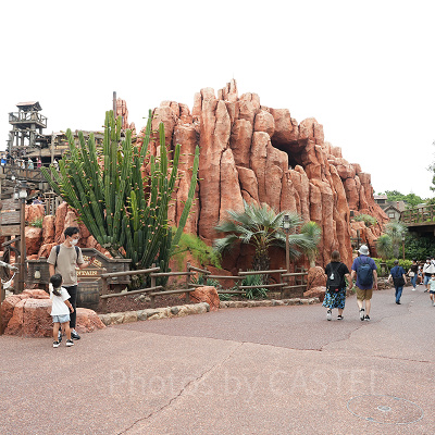 西部劇の世界に迷い込んだような雰囲気のウエスタンランド