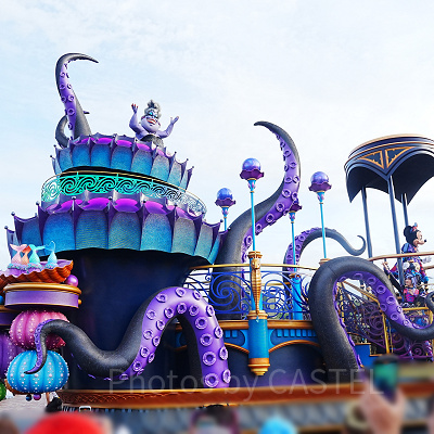 ザ・ヴィランズ・ハロウィーン”Into the Frenzy”