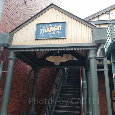 デランシーストリートはどこにある？