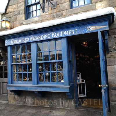 ハリーポッターエリアのワイズエーカー魔法用品店