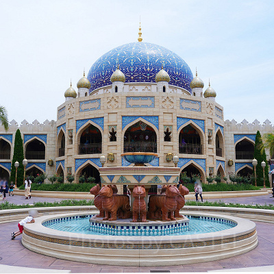 噴水を中心にして、どの角度から撮っても画になります。