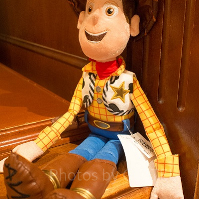 ウッディのぬいぐるみ