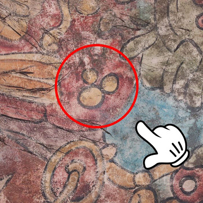 黄色い隠れミッキー