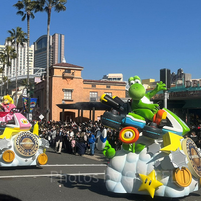 ヨッシー＆ピーチ姫もパレードに登場！