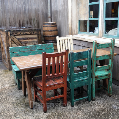 ユカタン・ベースキャンプ・グリル：座席